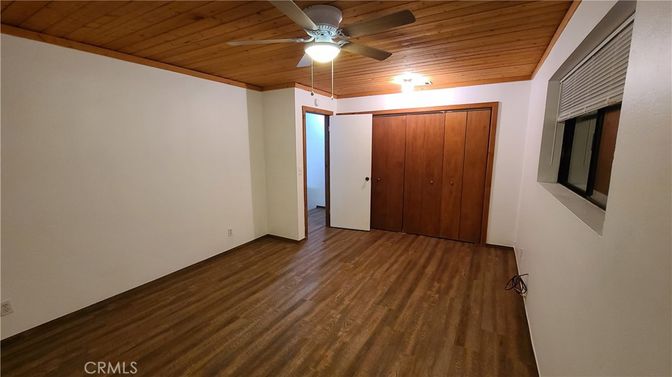 Empty room, Interior, Wooden Ceilings, Wood Texture Flooring