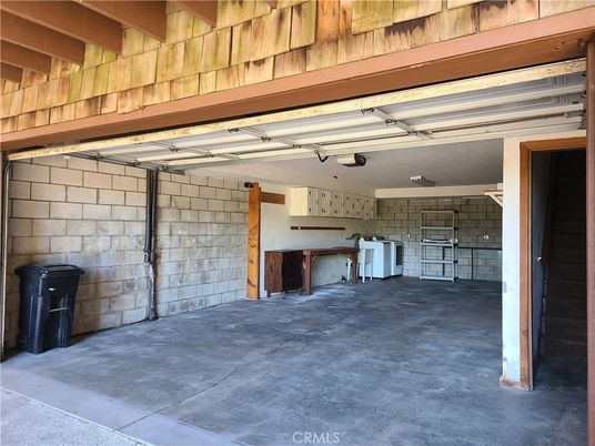 Garage, Interior, Stone Walls