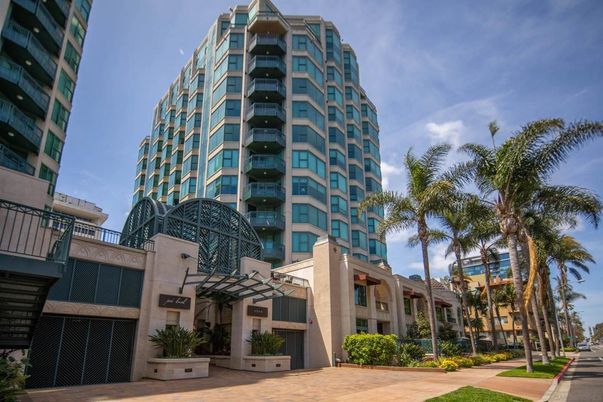 Exterior, Facade, Condo Building