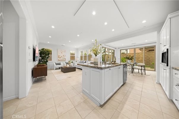 Dining room, Interior, Kitchen, Living room, Recessed Lighting