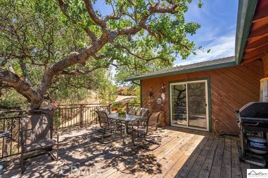 Exterior, Wood Texture Flooring