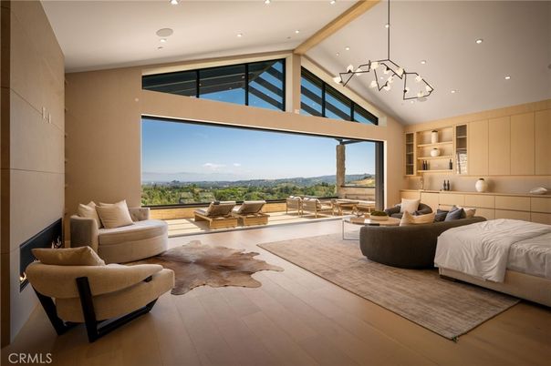 Bedroom, Interior, Living room, Pendant Lights, Recessed Lighting, Wood Texture Flooring