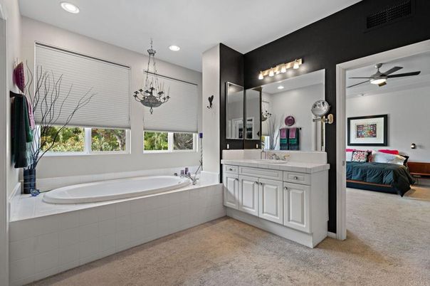 Bathroom, Bedroom, Interior, Pendant Lights, Recessed Lighting