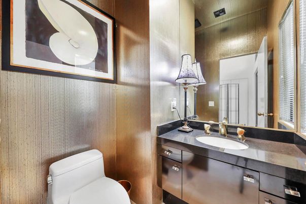 Bathroom, Interior