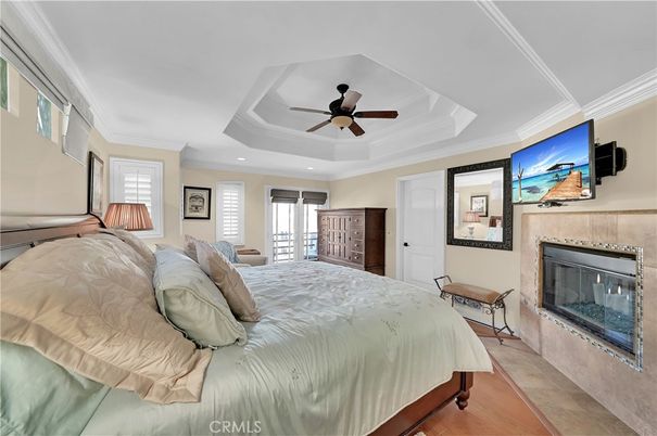 Bedroom, Fireplace, Interior, Recessed Lighting