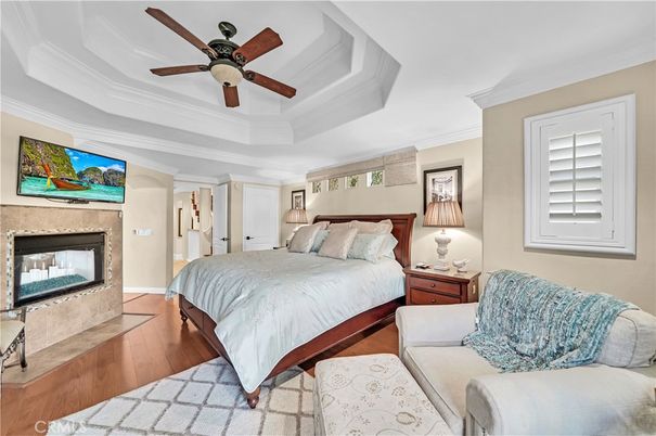 Bedroom, Fireplace, Interior, Wood Texture Flooring