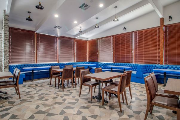 Dining room, Interior, Pendant Lights, Recessed Lighting