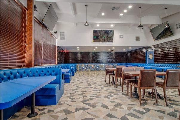 Dining room, Interior, Pendant Lights, Recessed Lighting