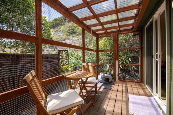 Interior, Sun Room, Wood Texture Flooring