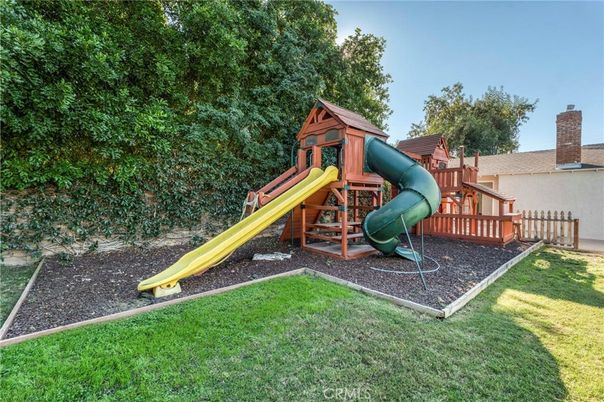 Backyard, Exterior, Playground