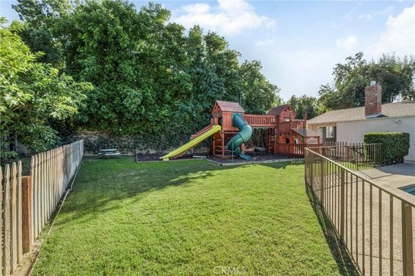 Backyard, Exterior, Playground