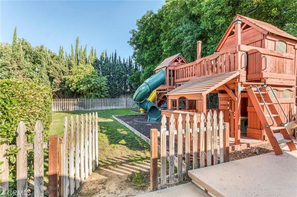 Backyard, Exterior, Playground