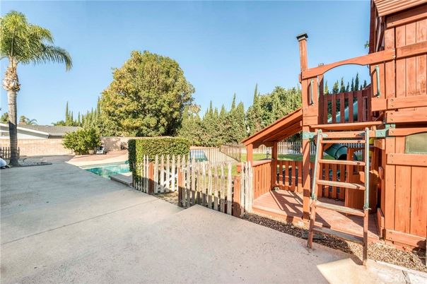 Backyard, Exterior, Pool