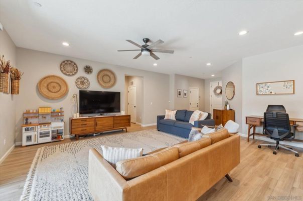 Home Office, Interior, Living room, Recessed Lighting, Wood Texture Flooring