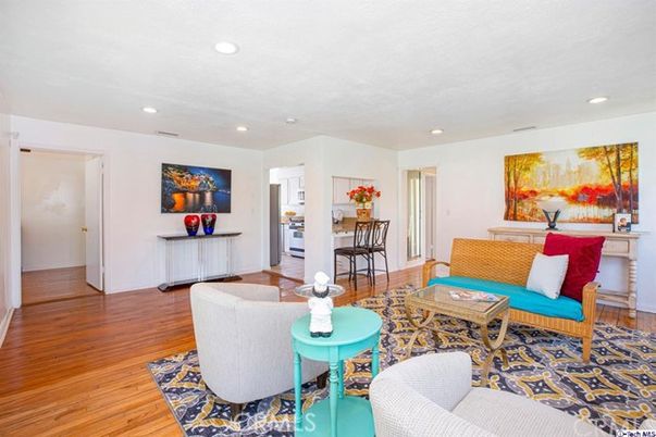 Dining room, Interior, Kitchen, Living room, Recessed Lighting, Wood Texture Flooring