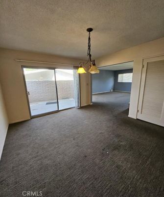 Empty room, Interior, Pendant Lights