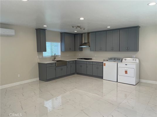 Interior, Kitchen, Marble, Recessed Lighting, Washer