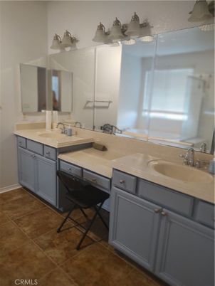 Bathroom, Dual Sink Vanities, Interior