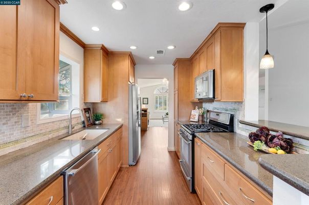 Interior, Kitchen, Pendant Lights, Recessed Lighting, Wood Texture Flooring