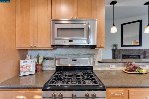 Interior, Kitchen, Pendant Lights, Stainless Steel Appliances