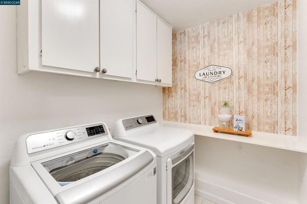 Interior, Washer, Wooden Walls