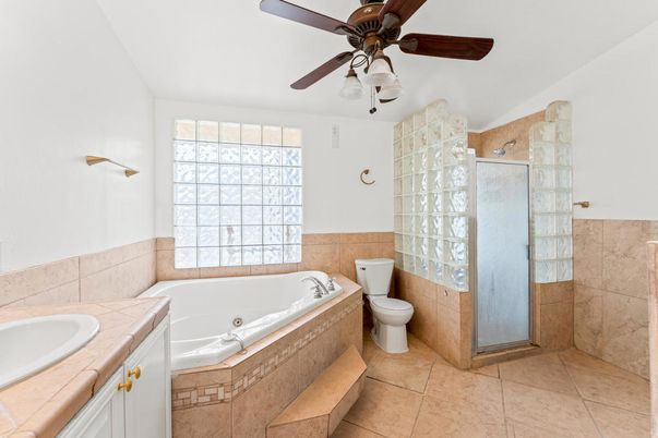 Bathroom, Interior, Tile Countertops