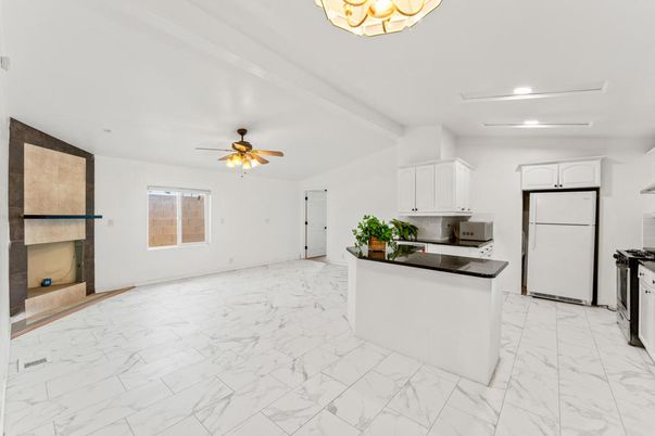 Interior, Kitchen, Marble, Recessed Lighting