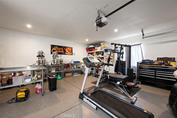 Fitness Equipment, Interior, Recessed Lighting