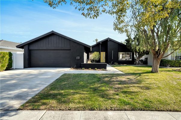 Attached, Backyard, Exterior, Facade, Ranch