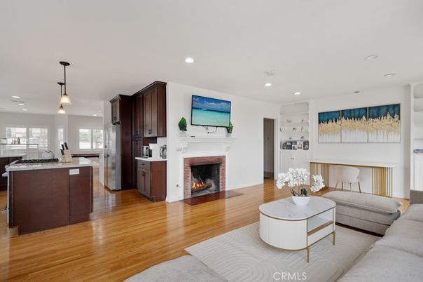 Fireplace, Interior, Kitchen, Living room, Pendant Lights, Recessed Lighting, Wood Texture Flooring
