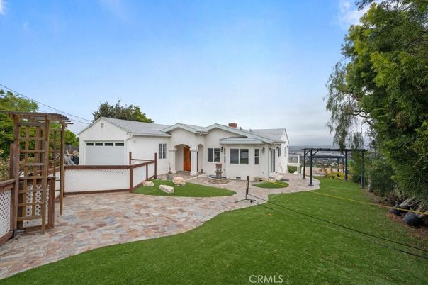 Backyard, Detached Garage, Exterior