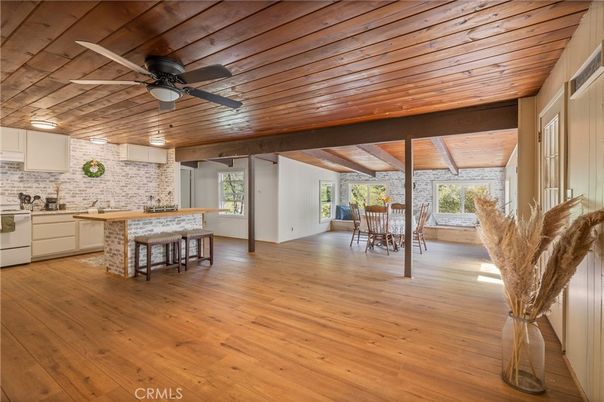 Dining room, Interior, Kitchen, Stone Walls, Wooden Beams, Wooden Ceilings, Wood Texture Flooring