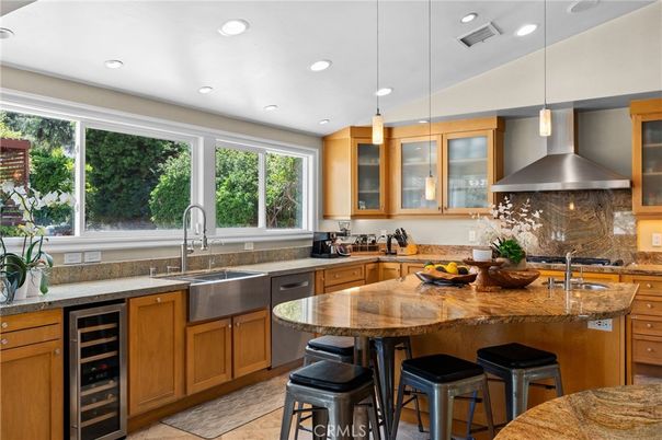 Interior, Kitchen, Pendant Lights, Recessed Lighting, Stainless Steel Appliances