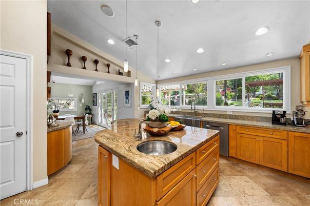Dining room, Interior, Kitchen, Pendant Lights, Recessed Lighting