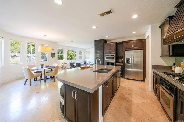 Dining room, Interior, Kitchen, Pendant Lights, Recessed Lighting, Stainless Steel Appliances