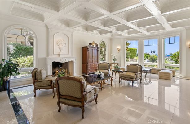 Fireplace, Interior, Living room