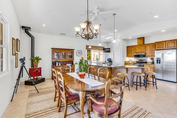 Chandelier, Dining room, Interior, Kitchen, Pendant Lights, Recessed Lighting, Stainless Steel Appliances