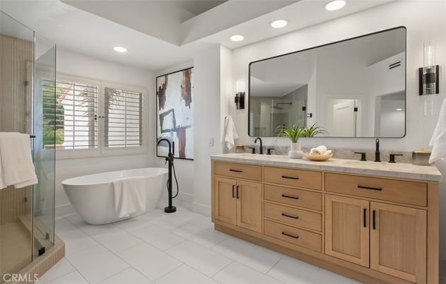 Bathroom, Dual Sink Vanities, Free Standing Baths, Glass Shower, Interior, Recessed Lighting