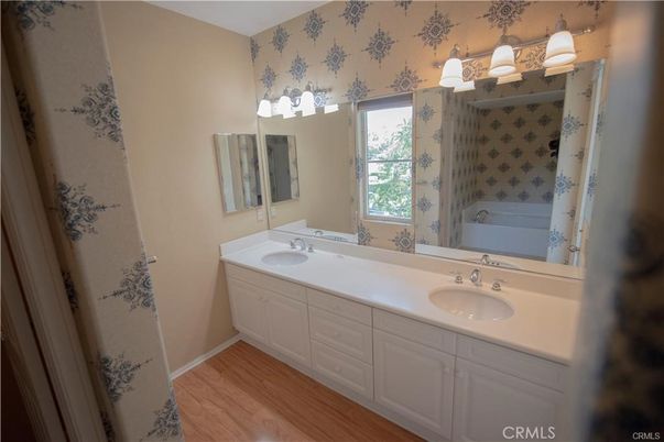 Bathroom, Dual Sink Vanities, Interior, Wood Texture Flooring