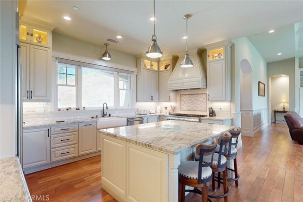 Interior, Kitchen, Pendant Lights, Recessed Lighting, Wood Texture Flooring