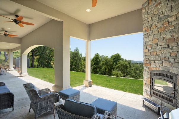 Exterior, Fireplace