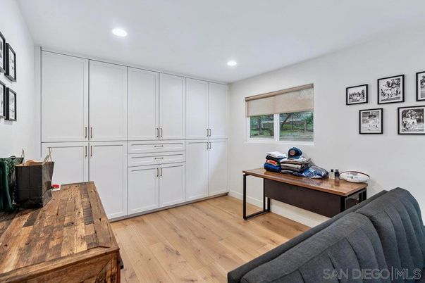 Home Office, Interior, Recessed Lighting, Wood Texture Flooring