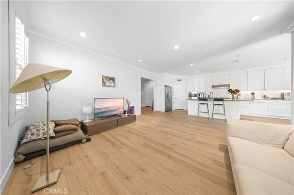 Interior, Kitchen, Living room, Recessed Lighting, Wood Texture Flooring