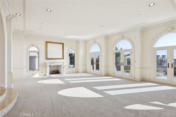 Empty room, Fireplace, Interior, Recessed Lighting