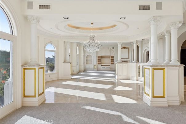 Chandelier, Interior, Recessed Lighting