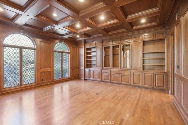 Empty room, Interior, Recessed Lighting, Wooden Beams, Wooden Ceilings, Wood Texture Flooring, Wooden Walls