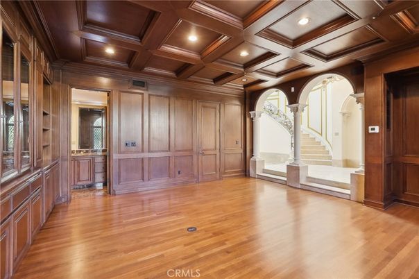 Empty room, Interior, Recessed Lighting, Wooden Beams, Wooden Ceilings, Wood Texture Flooring, Wooden Walls