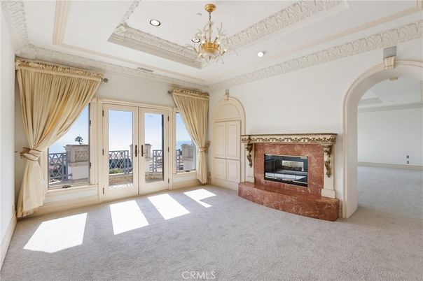 Chandelier, Empty room, Fireplace, Interior, Recessed Lighting