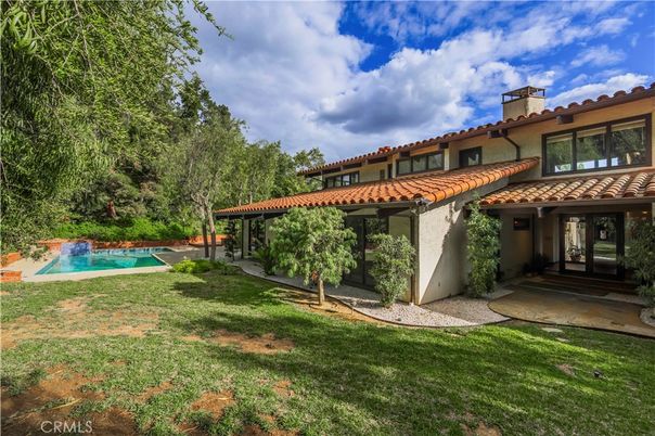 Backyard, Exterior, Pool