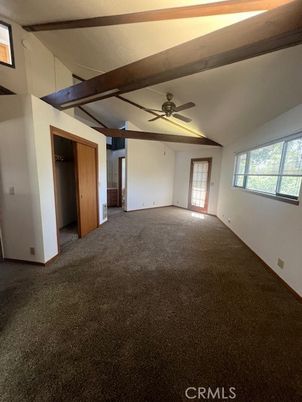 Empty room, Interior, Wooden Beams